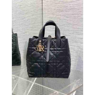 Dior Toujours Vertical Medium Tote Bag in Black Macrocannage Calfskin