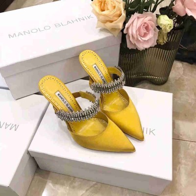 Manolo Blahnik Lutara Crystal 90mm Mules In Yellow Satin