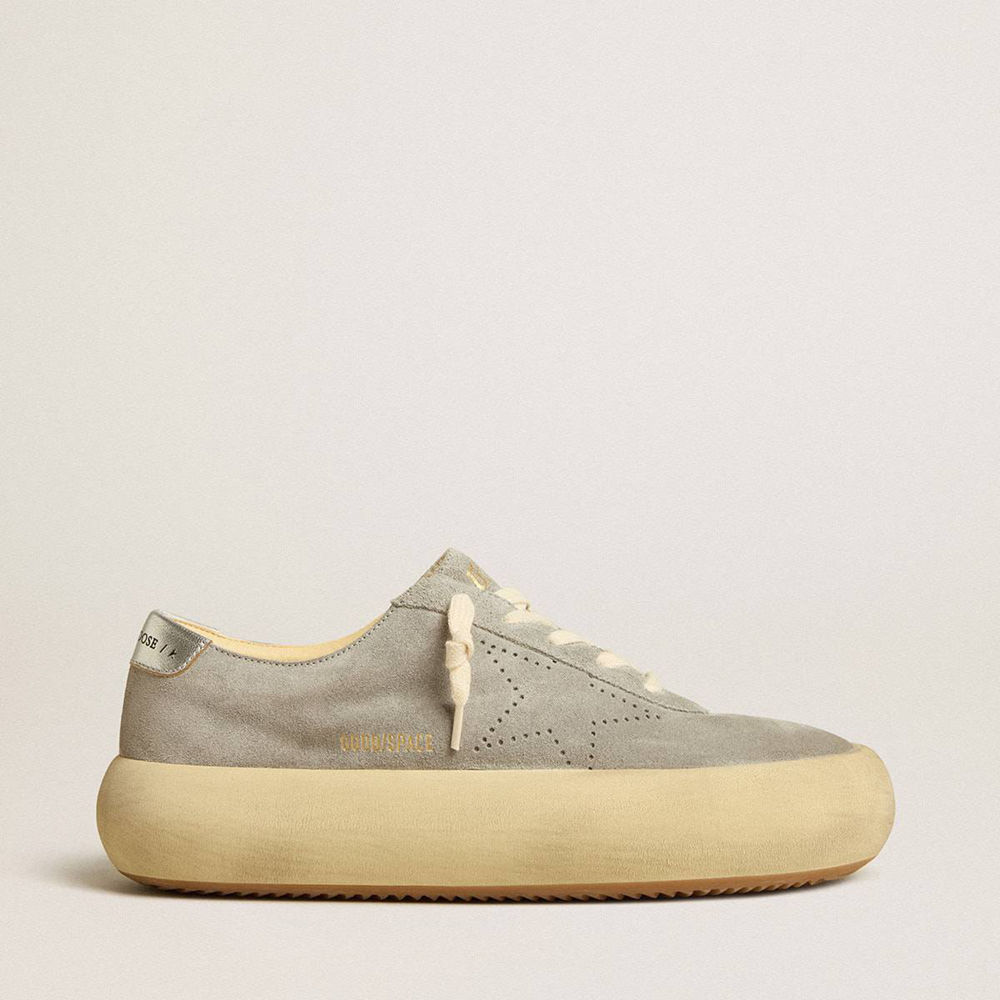 Golden Goose Space-Star Sneakers Shoes In Ice-gray Suede With Perforated Star